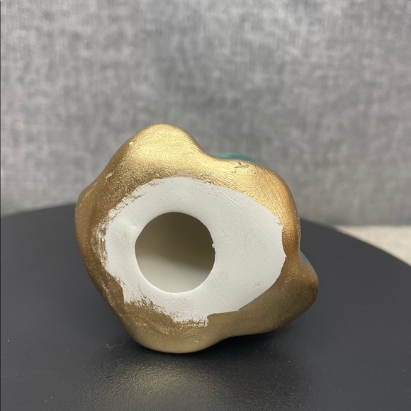 Gold Ghost Ceramic Ornament - Picture 5 of 5